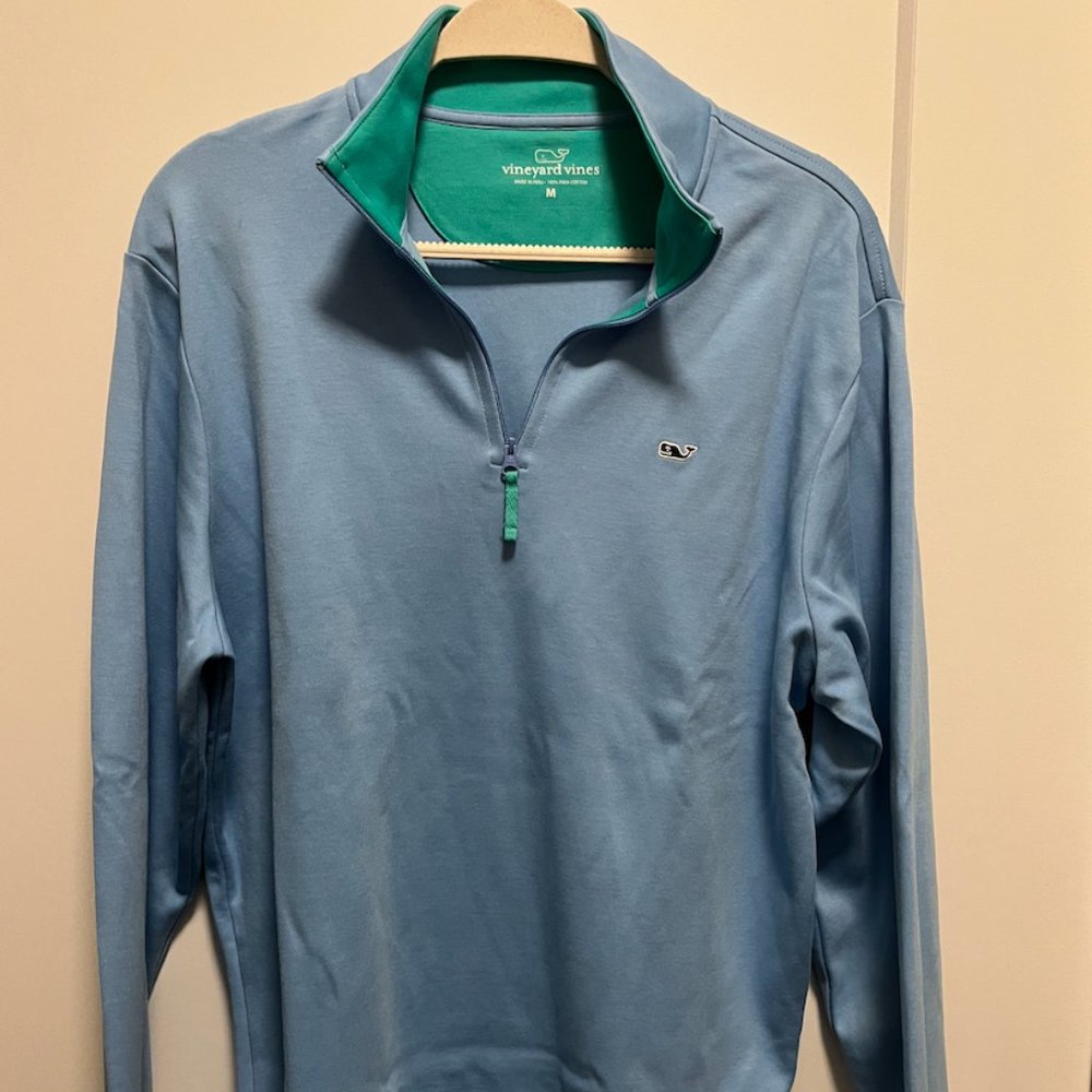 Mens vineyard vines light blue pullover